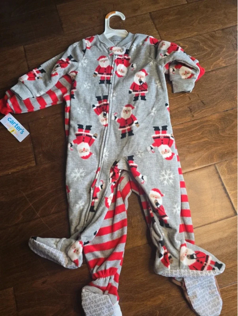12m brand new christmas pajamas from carter's item, 80G6